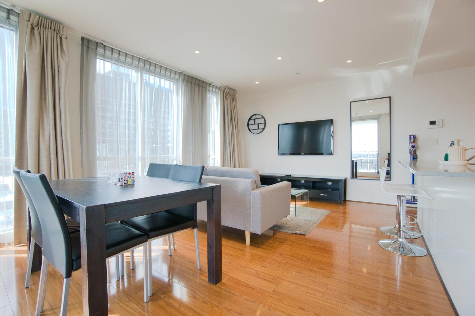 Amyra Residences At The Rowlands Apartments แอดิเลด ภายนอก รูปภาพ