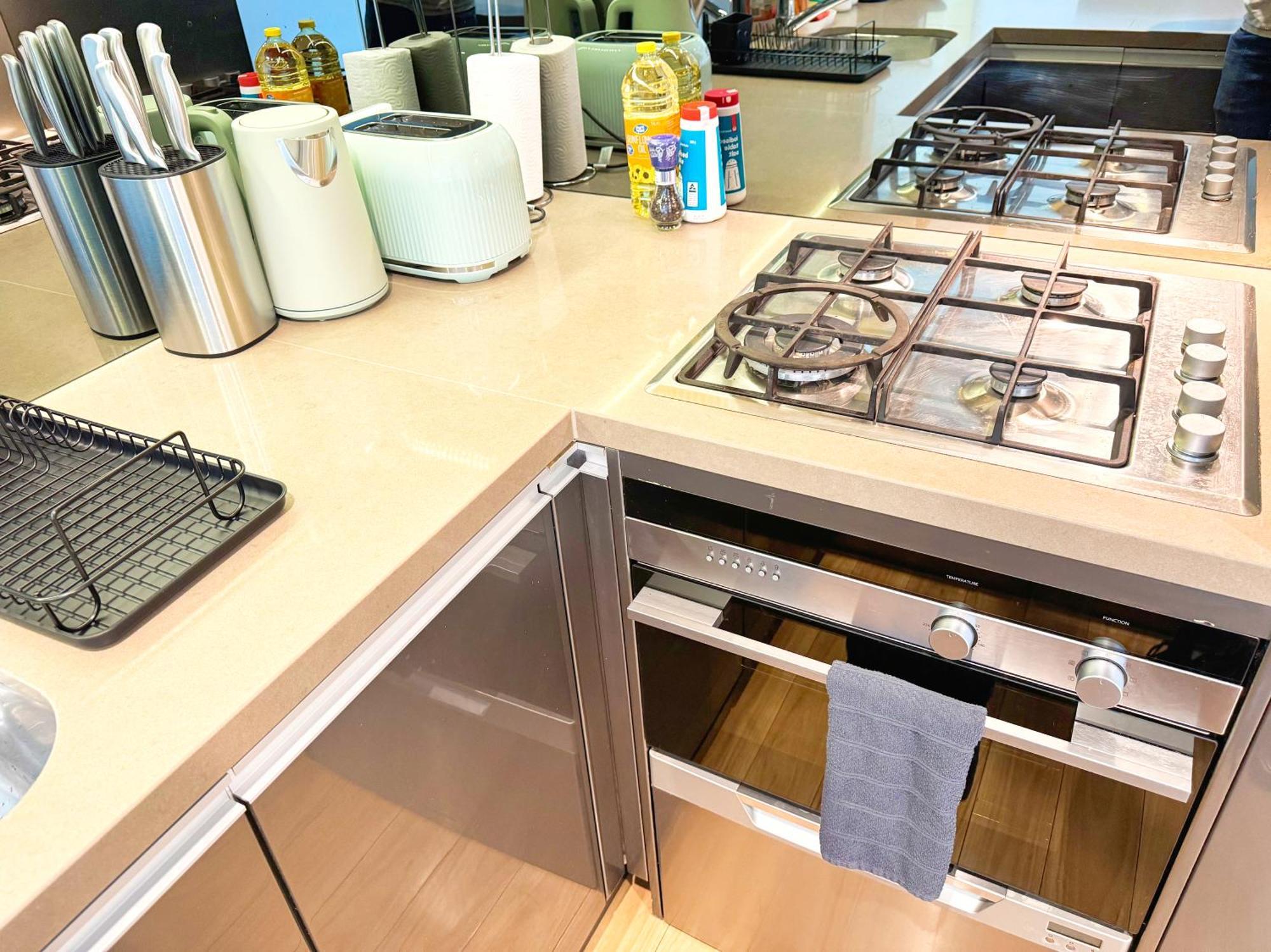 Amyra Residences At The Rowlands Apartments แอดิเลด ภายนอก รูปภาพ