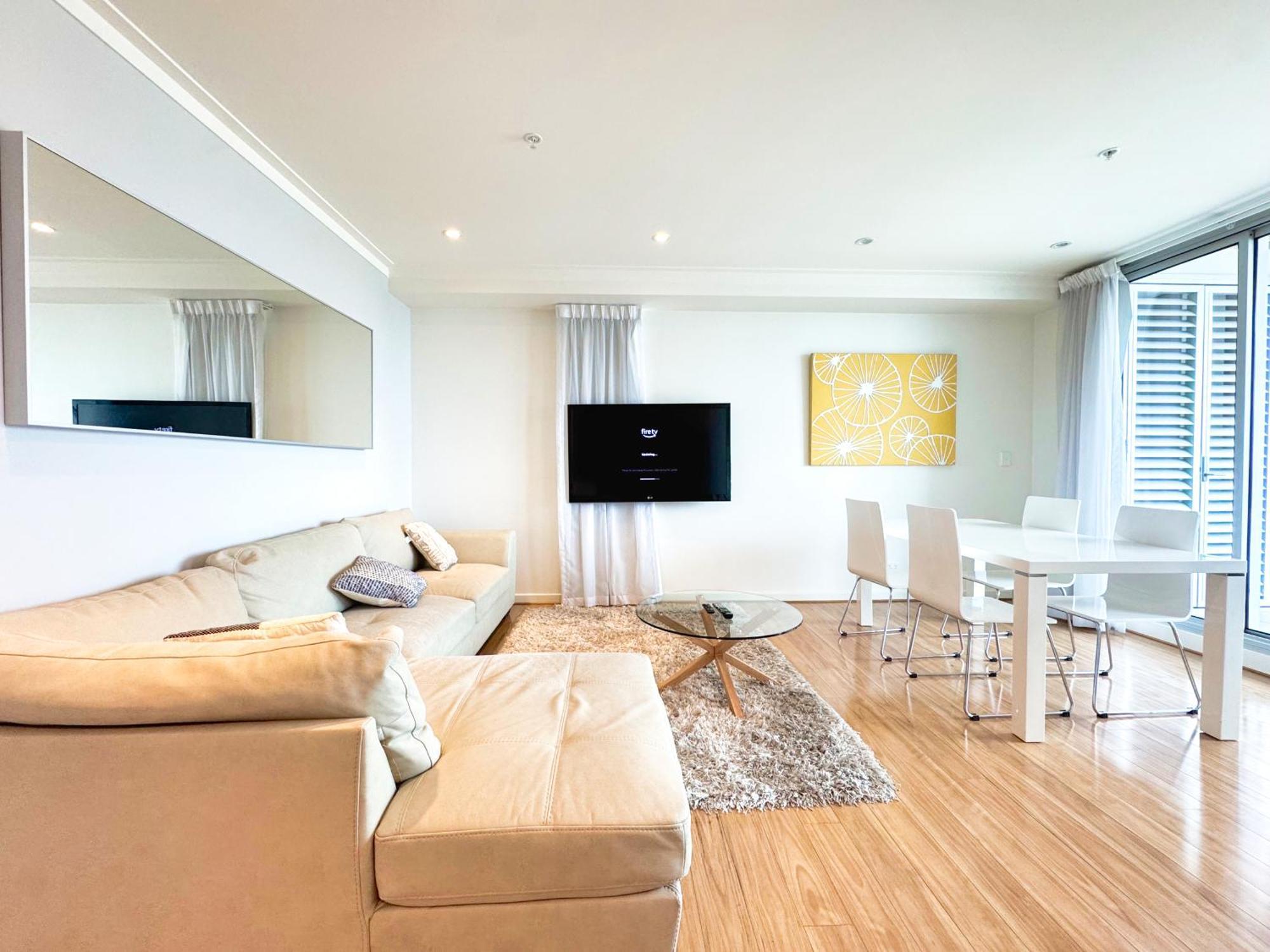 Amyra Residences At The Rowlands Apartments แอดิเลด ภายนอก รูปภาพ