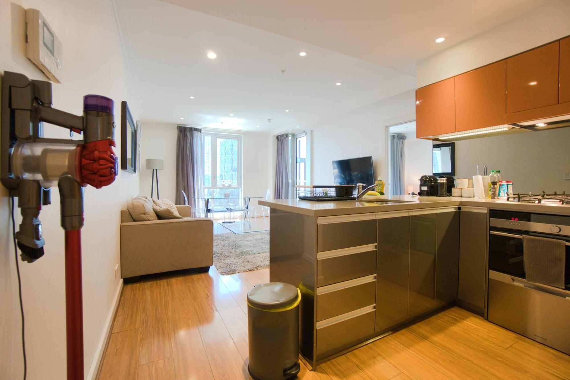 Amyra Residences At The Rowlands Apartments แอดิเลด ภายนอก รูปภาพ